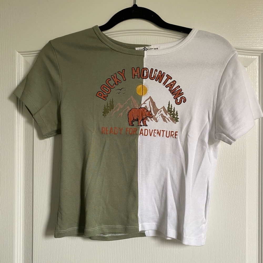 cropped graphic tshirt